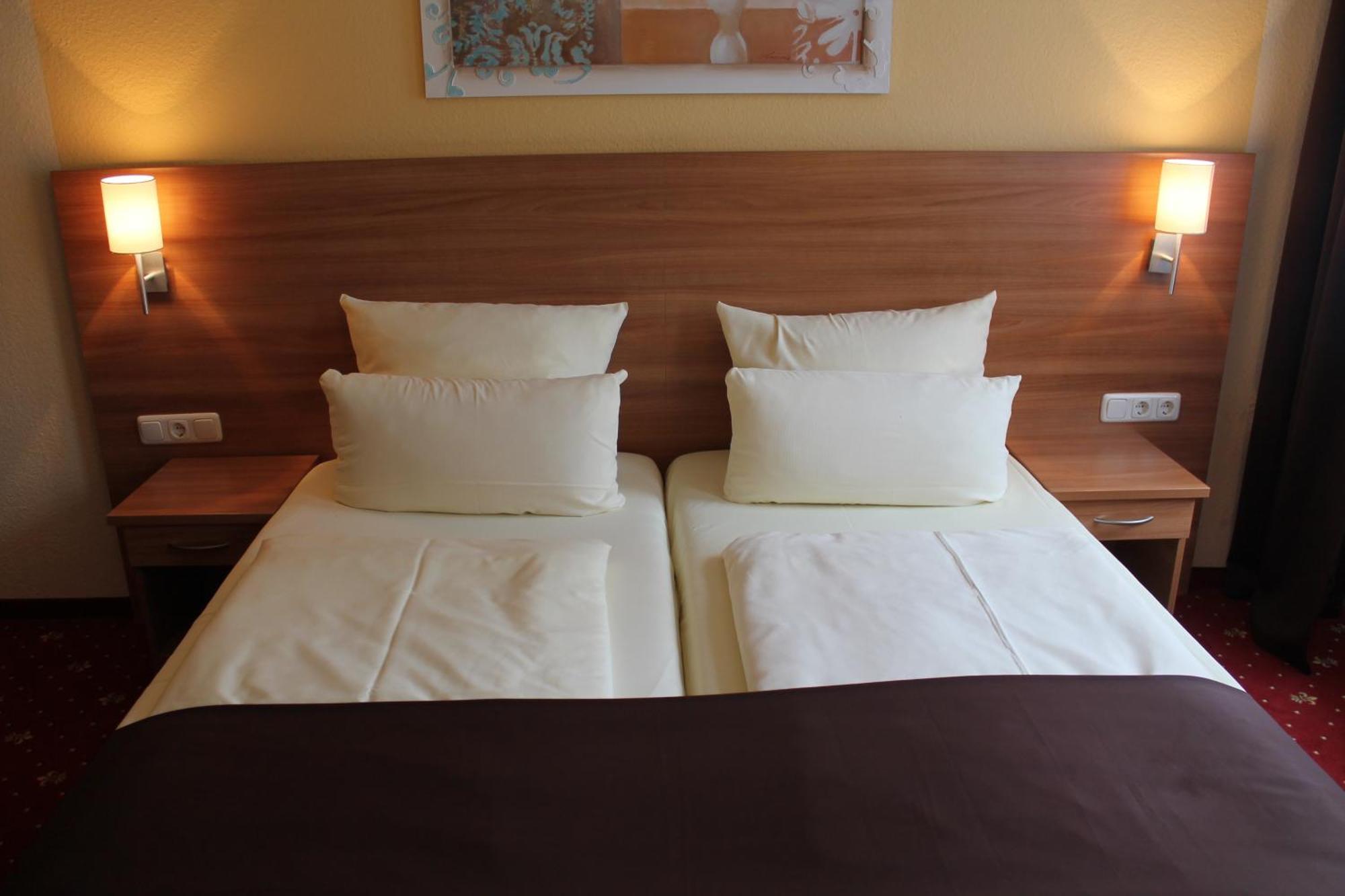 Hotel Harburger Hof Hamburg-Harburg Buitenkant foto